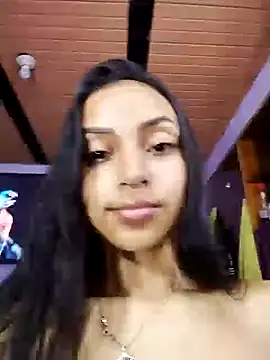 emma ambar online show from March 13, 2025, 4:05 am