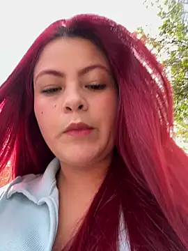 lia moon77 online show from March 21, 2025, 8:50 pm