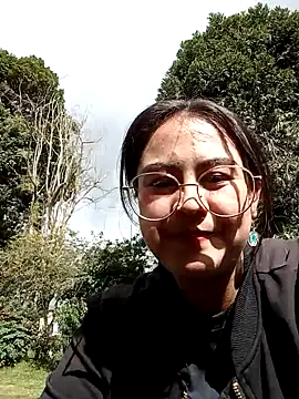 lara moon25 online show from January 28, 2025, 7:42 pm