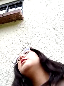 lara moon25 online show from January 30, 2025, 9:47 pm