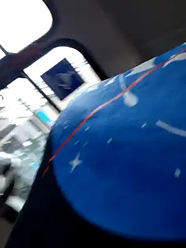 lara moon25 online show from November 9, 2025, 7:40 pm