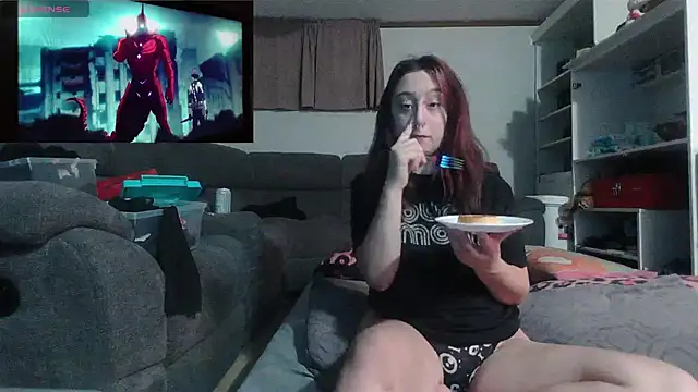 NovaLove2002 online show from October 22, 2025, 4:12 am