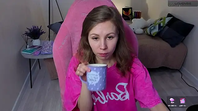 Snapshot of Lill_Mary chatting on February 28, 2025, 7:37 am Lill Mary online show from February 28, 2025, 7:37 am