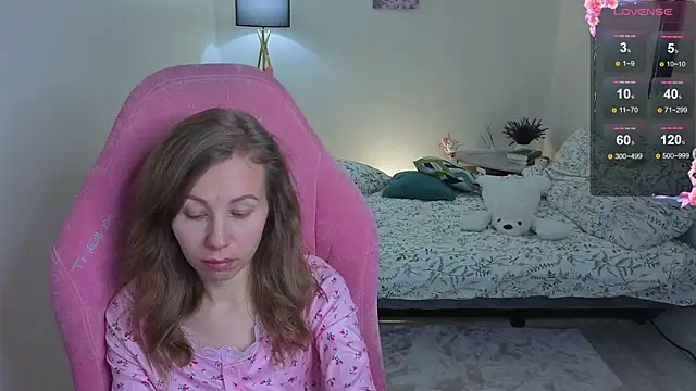 Snapshot of Lill_Mary chatting on September 19, 2025, 12:58 am Lill Mary online show from September 19, 2025, 12:58 am