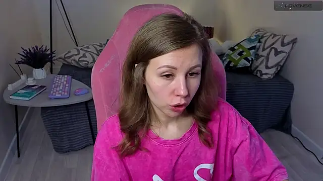 Snapshot of Lill_Mary chatting on March 10, 2025, 7:33 am Lill Mary online show from March 10, 2025, 7:33 am