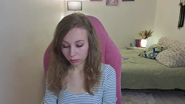 Snapshot of Lill_Mary chatting on November 6, 2025, 3:10 am Lill Mary online show from November 6, 2025, 3:10 am