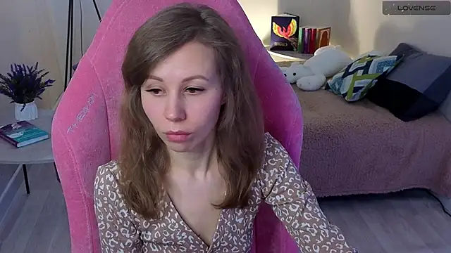 Snapshot of Lill_Mary chatting on February 24, 2025, 3:23 am Lill Mary online show from February 24, 2025, 3:23 am