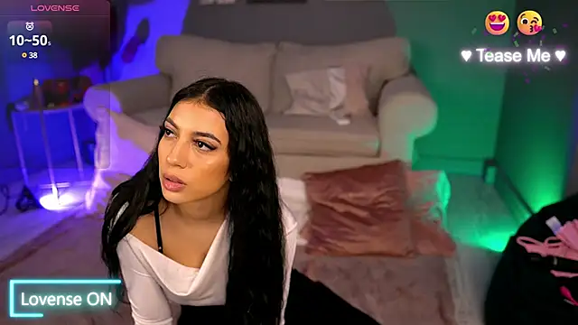 BetsyGonzale online show from March 14, 2025, 10:18 am