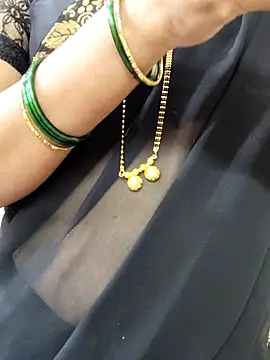 anuradha1432 online show from September 20, 2025, 8:08 am