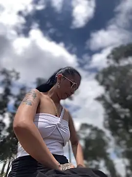 baby lizy online show from February 20, 2026, 5:48 pm