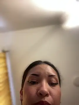 baby lizy online show from April 16, 2026, 10:23 pm