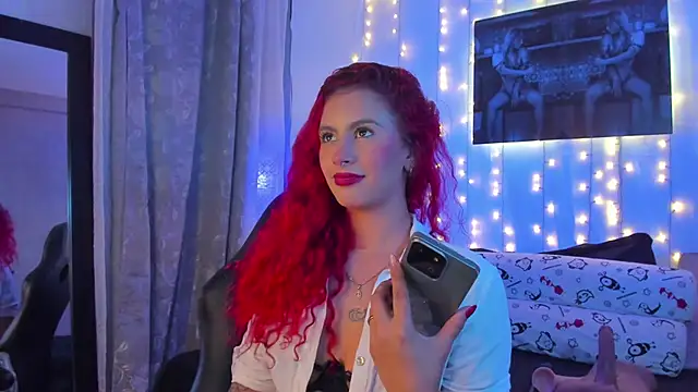 Sophiee Hill online show from January 10, 2025, 4:33 am