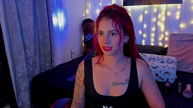 Sophiee Hill online show from January 14, 2025, 5:30 am