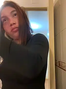 WhiteWomen online show from September 16, 2025, 12:00 am