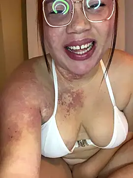 WhiteWomen online show from September 25, 2025, 2:50 am