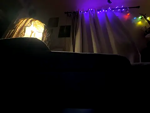 Johndoe2292 online show from November 25, 2025, 11:43 am