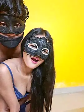 Snapshot of Hotcouple012 chatting on February 26, 2025, 7:10 pm Hotcouple012 online show from February 26, 2025, 7:10 pm