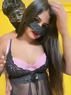 Hotcouple012 online show from February 3, 2026, 6:57 pm