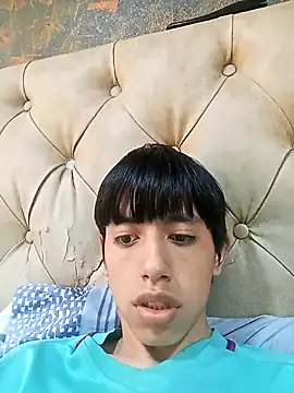 danuel23 online show from April 19, 2026, 5:14 pm