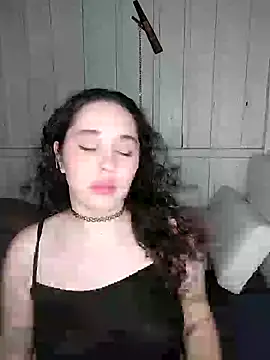 Snapshot of Rosaselvagem chatting on January 12, 2025, 3:03 pm Rosaselvagem online show from January 12, 2025, 3:03 pm