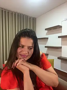 Alice Biel online show from February 12, 2025, 2:03 am