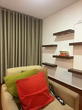 Alice Biel online show from March 3, 2025, 10:49 am