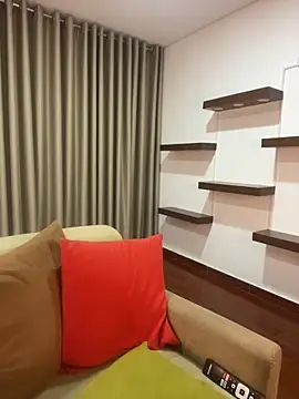 Alice Biel online show from February 14, 2025, 1:02 am