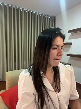 Alice Biel online show from March 15, 2025, 5:15 pm