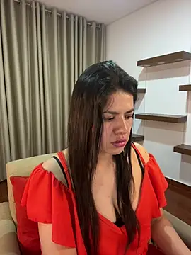 Alice Biel online show from March 19, 2025, 12:37 am