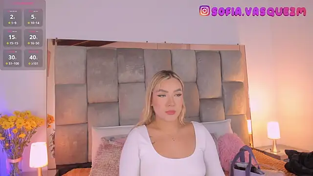 Sofi Vasquez online show from October 3, 2025, 9:05 pm