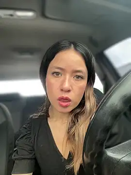 sexfire lalita online show from September 30, 2025, 1:06 pm