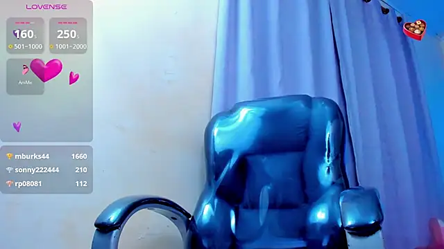 Snapshot of Hot_beauty__ chatting on March 2, 2025, 9:43 am Hot beauty online show from March 2, 2025, 9:43 am