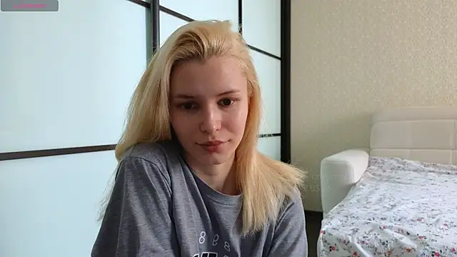 elsa limerence online show from March 3, 2025, 8:08 am