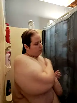 023Longandjuicy online show from December 2, 2025, 3:07 am