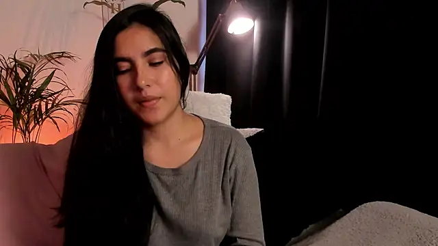 Snapshot of Serenity_Day chatting on February 18, 2025, 10:58 pm Serenity Day online show from February 18, 2025, 10:58 pm