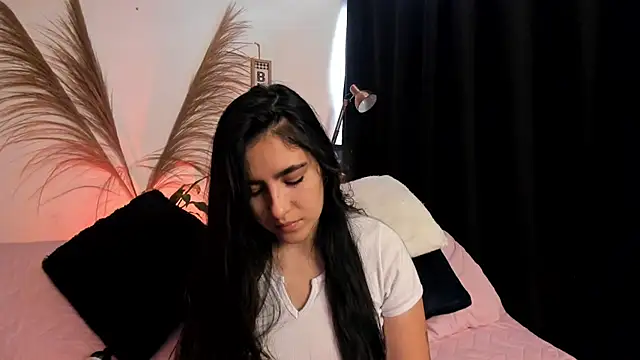 Snapshot of Serenity_Day chatting on October 12, 2025, 6:53 pm Serenity Day online show from October 12, 2025, 6:53 pm