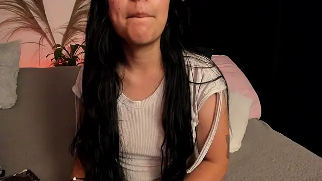 Snapshot of Serenity_Day chatting on September 10, 2025, 11:15 pm Serenity Day online show from September 10, 2025, 11:15 pm