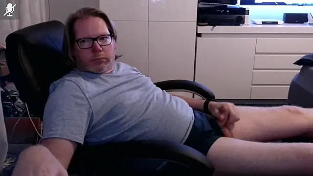 VSteph online show from September 19, 2025, 12:25 am