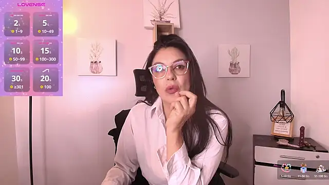 Zuzana21 online show from April 14, 2026, 1:05 pm