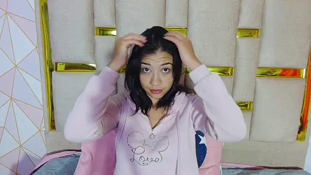 nina carther online show from February 5, 2026, 10:00 am