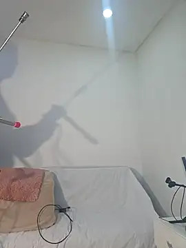 Anal Luucia online show from April 7, 2026, 11:56 am