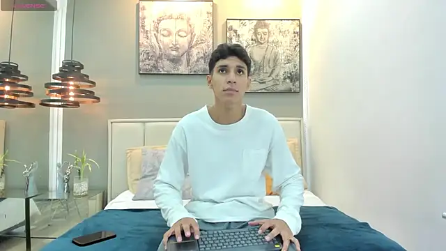 kieran derek online show from December 14, 2025, 3:35 am