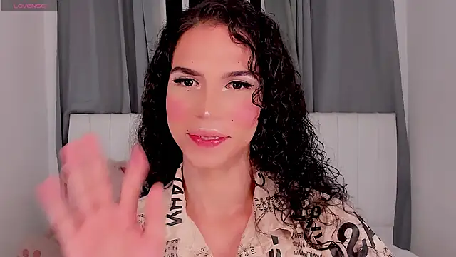 gatitavenecis online show from September 11, 2025, 10:37 am