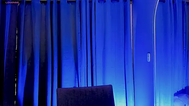 gatitavenecis online show from February 25, 2025, 10:09 pm