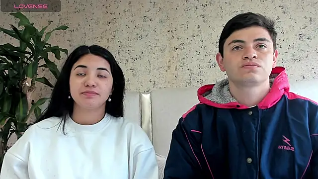 Sexx onn fire online show from March 18, 2025, 12:17 pm