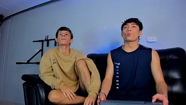 Boysweet boys online show from February 19, 2025, 9:58 pm