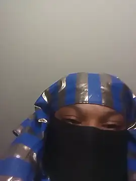 MaskOn DOut online show from December 5, 2025, 5:17 am