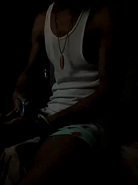 Snapshot of Johnras121 chatting on October 17, 2025, 4:27 am Johnras121 online show from October 17, 2025, 4:27 am