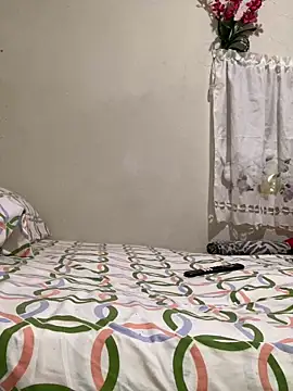 Johnras121 online show from April 14, 2026, 3:11 am