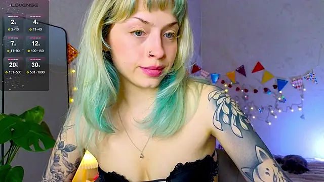 lavenderluxe online show from November 23, 2025, 9:41 am